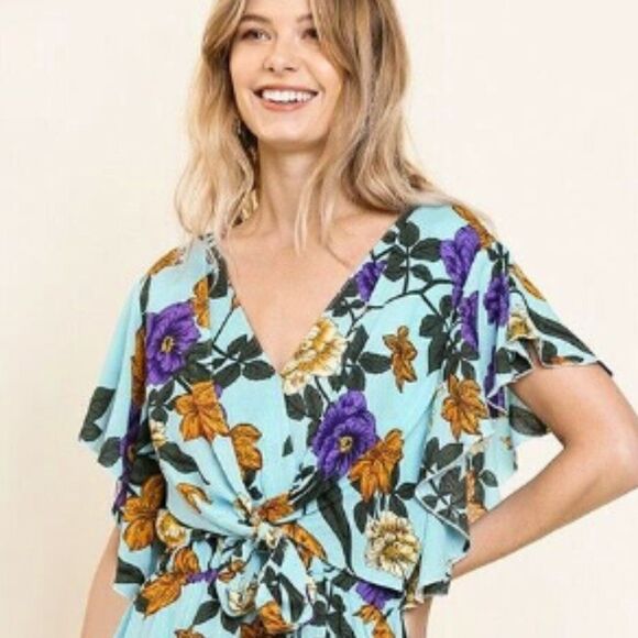 Umgee Floral Short Sleeve Top, SIze M - Picture 2 of 7